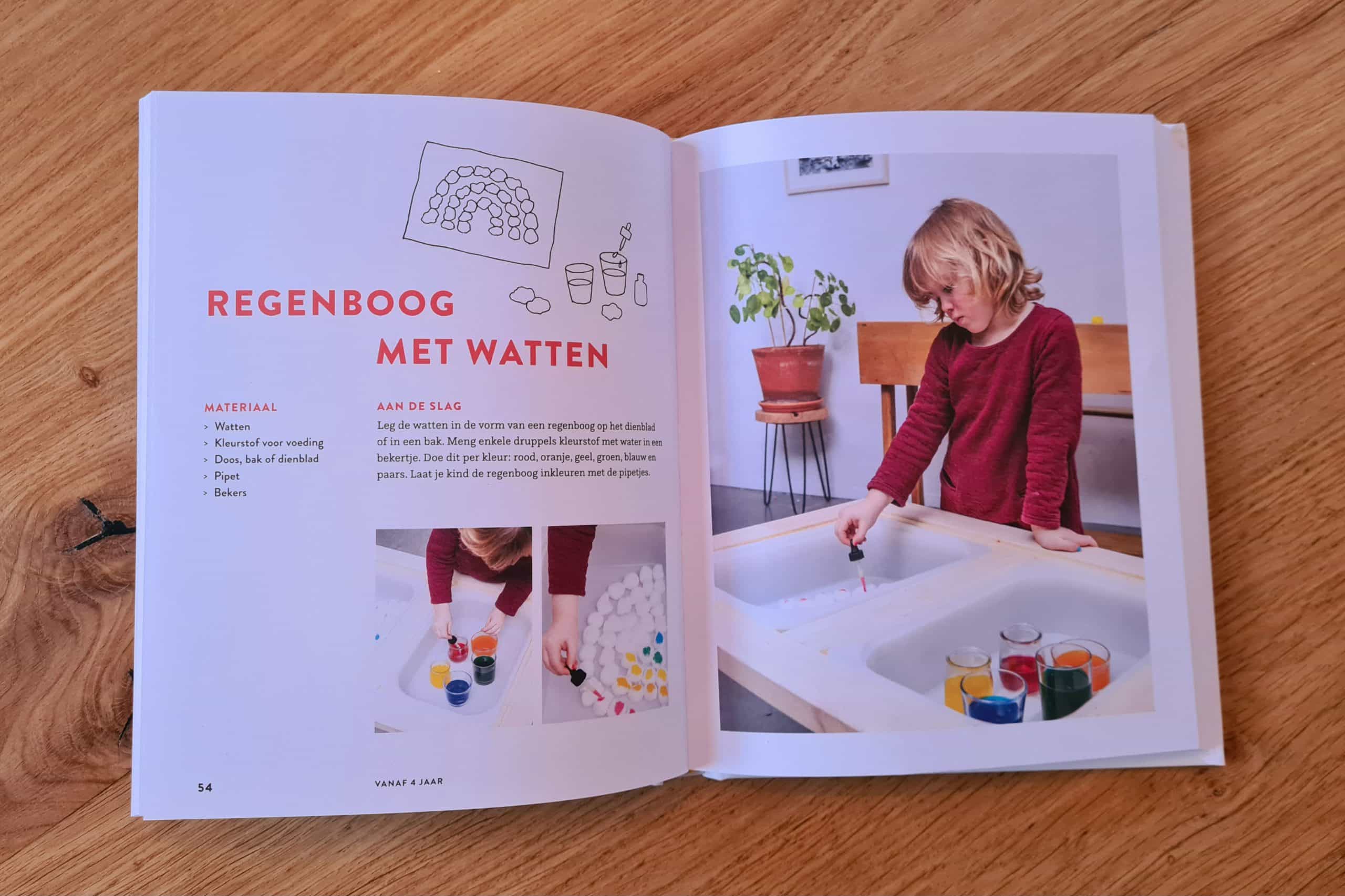 mijn-kleuter-speelt-regenboog-met-watten mijn-kleuter-speelt-regenboog-met-watten
